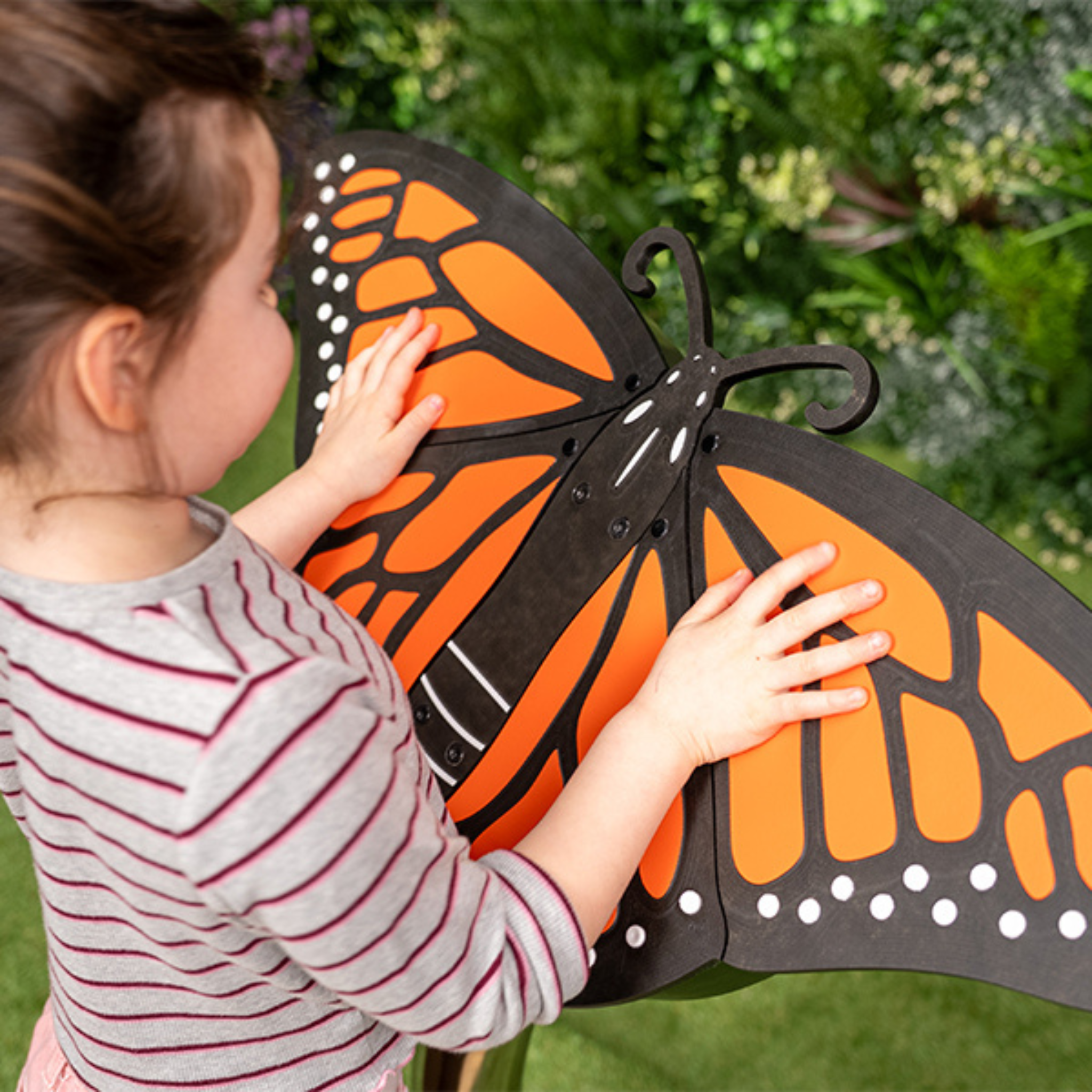 Der Schmetterling, eine musikalische Skulptur im Freien