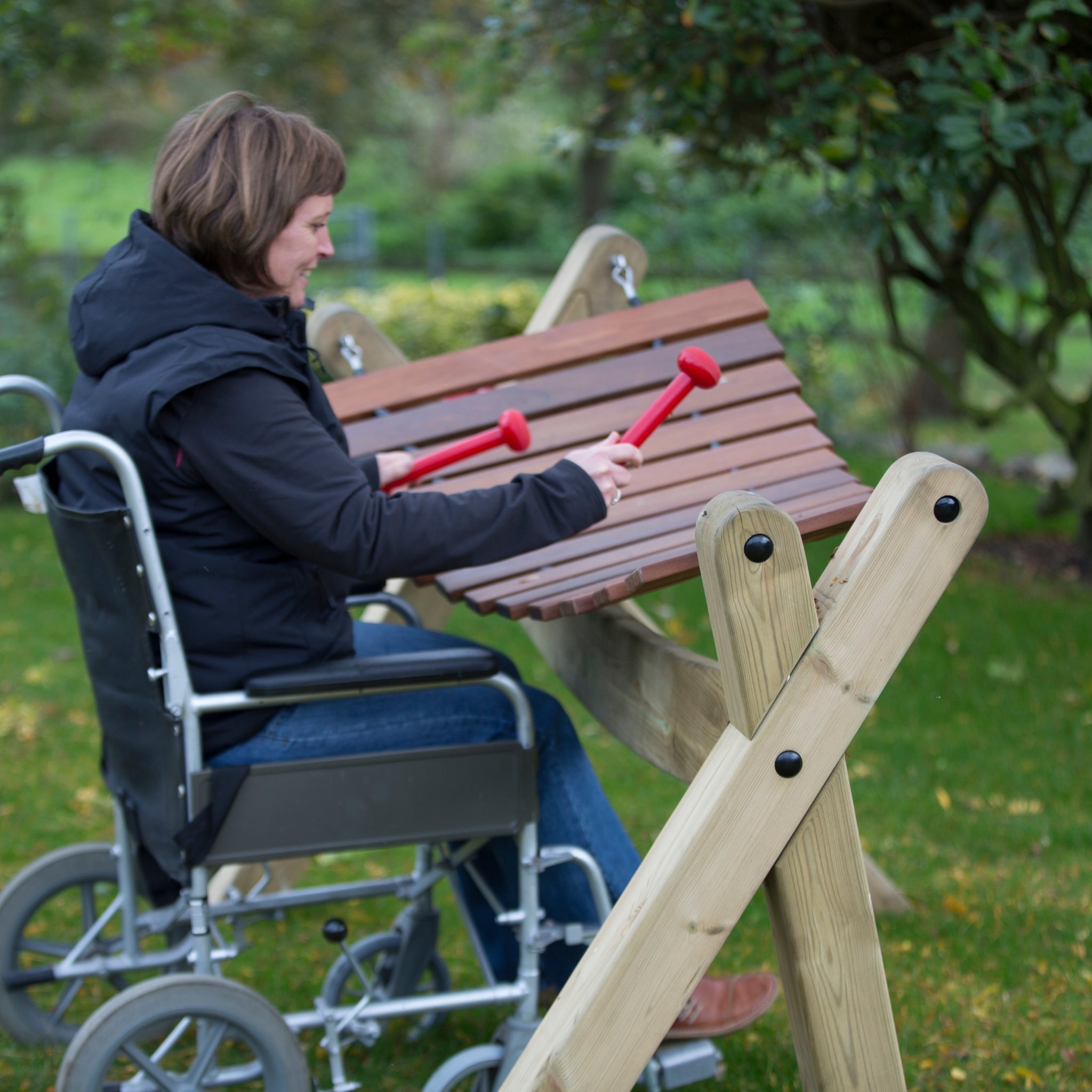 Freiluft-Xylophon Akadinda